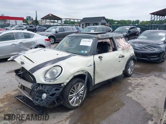 2015 MINI Hardtop S z VIN WMWXP7C5XF2A59869, wystawiony jako IAAI lot #42365305 z przebiegiem 116 164 mil mil oraz . Historia ofert i sprzedaży dostępna na DreamBid. Obrazek 6.
