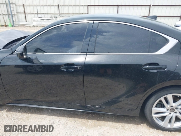 2021 Lexus IS 300 z VIN JTHAA1D24M5114934, wystawiony jako IAAI lot #42133400 z przebiegiem 37 396 mil mil oraz . Historia ofert i sprzedaży dostępna na DreamBid. Obrazek 14.