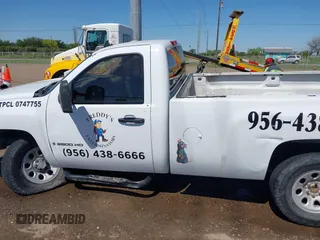 2008 Chevrolet Silverado 1500 Work Truck with VIN 1GCEC14X48Z102032, listed as a IAAI auction lot 41943346 with 398,280 mi miles. Bid and sale history available at carsss.com. Image 14.