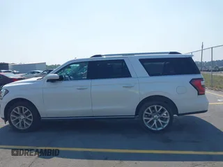 2018 Ford Expedition Max Limited z VIN 1FMJK2AT0JEA35804, wystawiony jako IAAI lot #41985908 z przebiegiem 118 341 mil mil oraz . Historia ofert i sprzedaży dostępna na DreamBid. Obrazek 15.