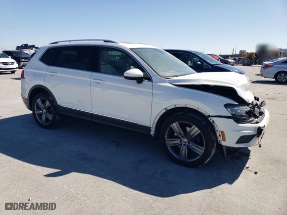 2018 Volkswagen Tiguan SEL Premium with VIN 3VV5B7AX5JM026002, listed as a Copart auction lot 46036485 with 99,492 mi miles and Salvage Title. Bid and sale history available at carsss.com. Image 4.