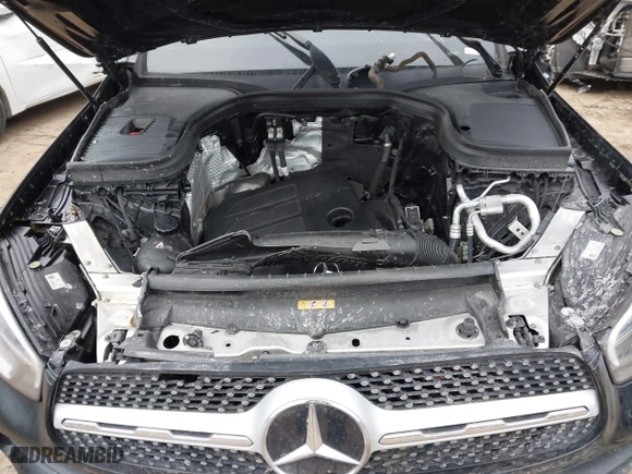 2022 Mercedes-Benz GLC with VIN W1N0G8EBXNV395814, listed as a IAAI auction lot 41694934 with 1 mi miles. Bid and sale history available at carsss.com. Image 10.