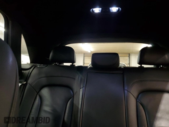 2015 Audi Q3 Premium Plus with VIN WA1EFCFS9FR006974, listed as a Copart auction lot 60036635 with 117,961 mi miles and Clean title. Bid and sale history available at DreamBid. Image 10.