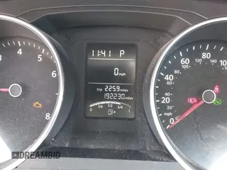 2015 Volkswagen Jetta SE with VIN 3VWD17AJ5FM284954, listed as a IAAI auction lot 42648257 with 192,230 mi miles and . Bid and sale history available at DreamBid. Image 7.