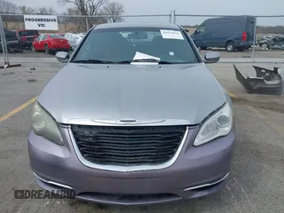 2014 Chrysler 200 Limited with VIN 1C3CCBCG6EN136043, listed as a IAAI auction lot 41974434 with 169,184 mi miles. Bid and sale history available at carsss.com. Image 13.