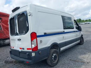 2018 Ford Transit with VIN 1FTBW2CM9JKB37641, listed as a IAAI auction lot 39954577 with Not provided miles and . Bid and sale history available at DreamBid. Image 4.