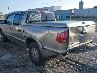 2003 GMC Sonoma SLS with VIN 1GTDT13X73K115033, listed as a IAAI auction lot 41964731 with 192,356 mi miles and . Bid and sale history available at DreamBid. Image 3.