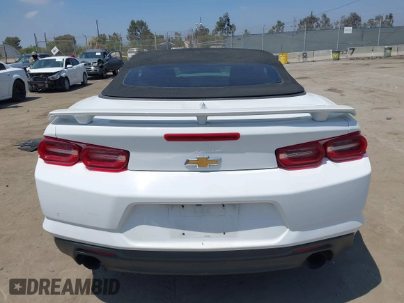 2019 Chevrolet Camaro 1LT with VIN 1G1FB3DX9K0140041, listed as a IAAI auction lot 42799146 with 140,681 mi miles and . Bid and sale history available at DreamBid. Image 16.