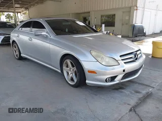 2009 Mercedes-Benz CLS 550 with VIN WDDDJ72X89A143938, listed as a IAAI auction lot 42608787 with 175,265 mi miles and . Bid and sale history available at DreamBid. Image 1.