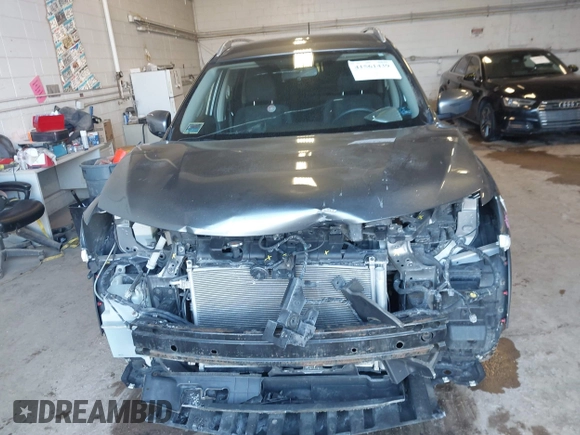2016 Nissan Rogue SV with VIN KNMAT2MVXGP724616, listed as a IAAI auction lot 41561439 with 146,898 mi miles. Bid and sale history available at carsss.com. Image 12.