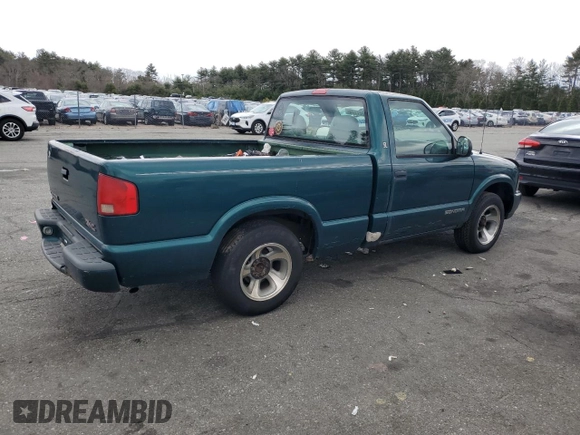 1998 GMC Sonoma with VIN 1GTCS1443W8522531, listed as a Copart auction lot 50527175 with 120,687 mi miles and Salvage Title. Bid and sale history available at carsss.com. Image 3.