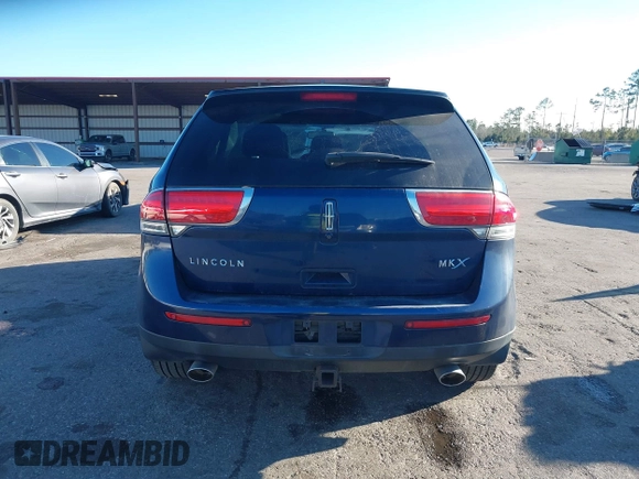 2012 Lincoln MKX with VIN 2LMDJ6JK5CBL11685, listed as a IAAI auction lot 41698099 with 155,266 mi miles. Bid and sale history available at carsss.com. Image 16.