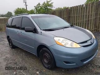 2006 Toyota Sienna CE z VIN 5TDZA23C76S453074, wystawiony jako IAAI lot #42362255 z przebiegiem 196 875 mil mil oraz . Historia ofert i sprzedaży dostępna na DreamBid. Obrazek 1.