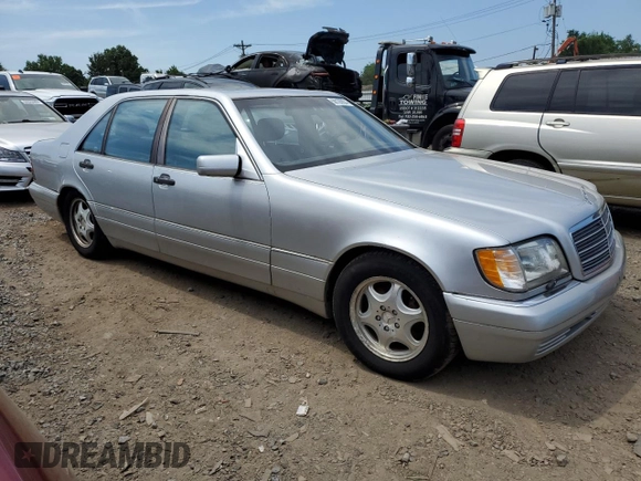 1999 Mercedes-Benz S-Class with VIN WDBGA51G3XA431682, listed as a Copart auction lot 56126924 with 0 mi miles and Salvage Title. Bid and sale history available at carsss.com. Image 4.