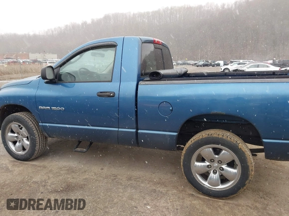 2005 Dodge 1500 SLT with VIN 1D7HU16NX5J626114, listed as a IAAI auction lot 41525885 with 121,885 mi miles and . Bid and sale history available at DreamBid. Image 14.