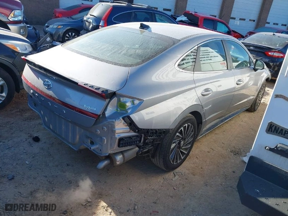 2023 Hyundai Sonata Hybrid SEL with VIN KMHL34JJ7PA081257, listed as a IAAI auction lot 41160978 with 12,057 mi miles. Bid and sale history available at carsss.com. Image 4.