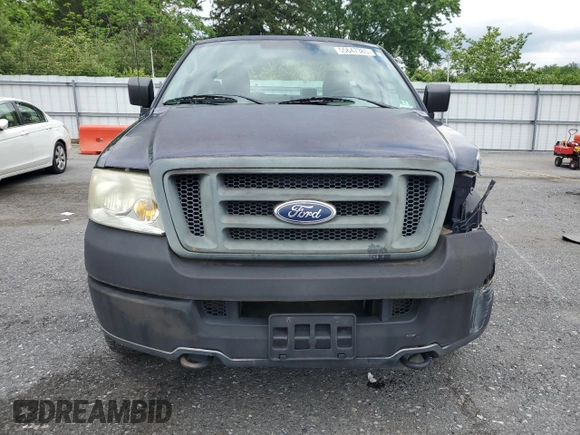 2005 Ford F-150 XL z VIN 1FTRF14W55NC03700, wystawiony jako Copart lot #55647385 z przebiegiem 58 954 mil mil oraz Szkoda całkowita • Salvage title. Historia ofert i sprzedaży dostępna na DreamBid. Obrazek 5.