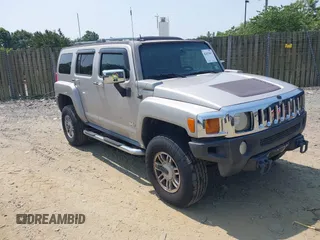 2006 Hummer H3 z VIN 5GTDN136968276253, wystawiony jako IAAI lot #42435467 z przebiegiem 185 738 mil mil oraz . Historia ofert i sprzedaży dostępna na DreamBid. Obrazek 1.