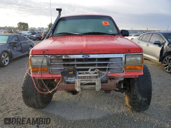 1993 Ford Explorer Eddie Bauer с VIN 1FMDU34X3PUA60013, выставлен на аукционе Copart как лот 78548084 с пробегом 900 815 миль миль и Чистый • Clean title. История ставок и продаж доступна на DreamBid. Изображение 5.