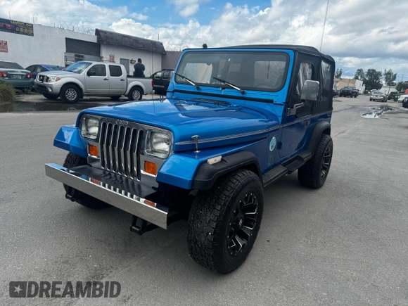 1992 Jeep Wrangler z VIN 2J4FY19P6NJ559597, wystawiony jako Copart lot #81398954 z przebiegiem 150 310 mil mil oraz Szkoda całkowita • Salvage title. Historia ofert i sprzedaży dostępna na DreamBid. Obrazek 2.