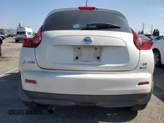 2013 Nissan Juke SV with VIN JN8AF5MR8DT215238, listed as a Copart auction lot 54095525 with 106,164 mi miles and Clean Title. Bid and sale history available at carsss.com. Image 6.