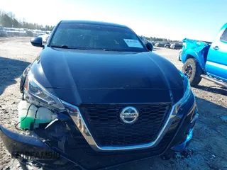 2019 Nissan Altima 2.5 SL with VIN 1N4BL4EV6KC225851, listed as a IAAI auction lot 41461897 with 83,942 mi miles. Bid and sale history available at carsss.com. Image 12.