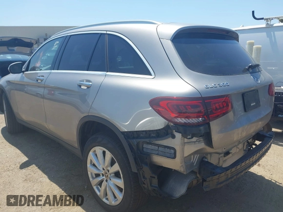 2020 Mercedes-Benz GLC 300 with VIN W1N0G8DB1LF805165, listed as a IAAI auction lot 41966716 with 107,904 mi miles and . Bid and sale history available at DreamBid. Image 3.