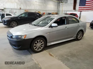 2012 Mitsubishi Lancer SE z VIN JA32V2FW2CU008971, wystawiony jako Copart lot #61048685 z przebiegiem 124 815 mil mil oraz Nie do naprawy • Non repairable. Historia ofert i sprzedaży dostępna na DreamBid. Obrazek 1.