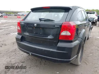 2007 Dodge Caliber SXT z VIN 1B3HB48B37D167323, wystawiony jako IAAI lot #42192488 z przebiegiem 127 709 mil mil oraz . Historia ofert i sprzedaży dostępna na DreamBid. Obrazek 4.