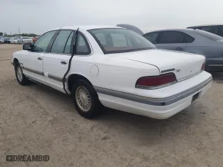 1992 Ford Crown Victoria LX with VIN 2FALP74W6NX244444, listed as a Copart auction lot 81193284 with 11,776 mi miles and Salvage Title. Bid and sale history available at carsss.com. Image 2.