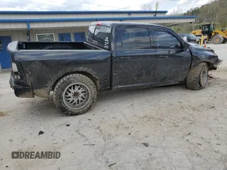 2017 Ram 1500 Night z VIN 1C6RR7MT9HS648342, wystawiony jako Copart lot #53097745 z przebiegiem 105 294 mil mil oraz Szkody całkowita. Historia ofert i sprzedaży dostępna na DreamBid. Obrazek 3.