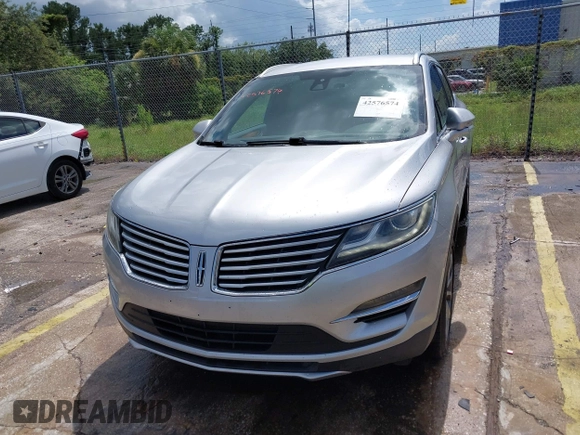 2017 Lincoln MKC Select with VIN 5LMCJ2C94HUL19396, listed as a IAAI auction lot 42576574 with 135,796 mi miles and . Bid and sale history available at DreamBid. Image 6.