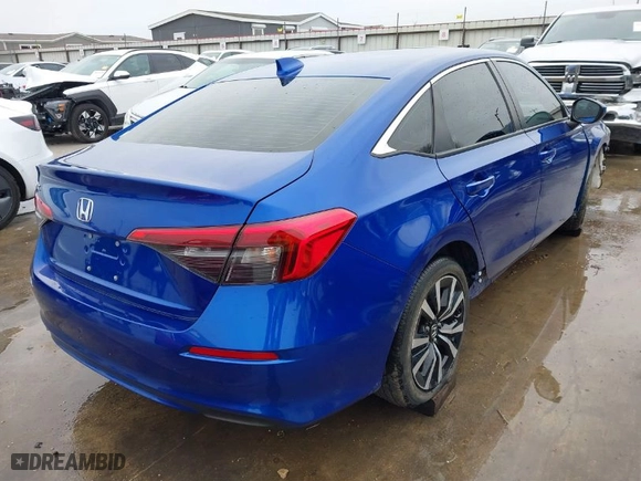 2022 Honda Civic Sedan EX with VIN 2HGFE1F72NH325873, listed as a IAAI auction lot 41621863 with 40,921 mi miles. Bid and sale history available at carsss.com. Image 4.