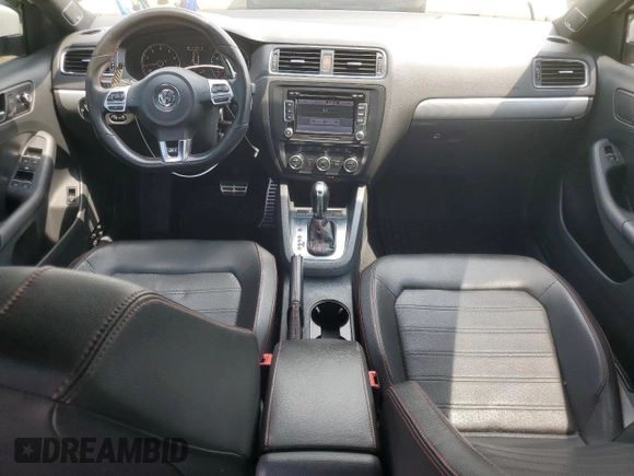 2013 Volkswagen Jetta GLI Autobahn с VIN 3VW4A7AJ2DM395295, выставлен на аукционе Copart как лот 60647345 с пробегом 198 802 миль миль и Списание • Salvage title. История ставок и продаж доступна на DreamBid. Изображение 8.