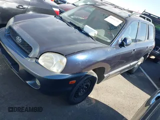 2005 Hyundai Santa Fe GLS с VIN KM8SC73D15U974220, выставлен на аукционе IAAI как лот 41514751 с пробегом 241 080 миль миль и . История ставок и продаж доступна на DreamBid. Изображение 6.