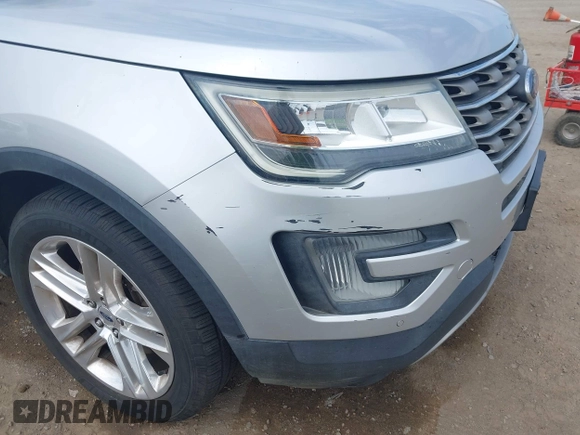 2017 Ford Explorer XLT with VIN 1FM5K8D86HGA12151, listed as a IAAI auction lot 42772972 with 127,346 mi miles and . Bid and sale history available at DreamBid. Image 6.