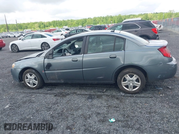 2007 Saturn ION ION 2 z VIN 1G8AJ55F67Z180953, wystawiony jako IAAI lot #42198798 z przebiegiem 117 960 mil mil oraz . Historia ofert i sprzedaży dostępna na DreamBid. Obrazek 14.