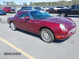 2004 Ford Thunderbird Deluxe with VIN 1FAHP60A64Y105598, listed as a IAAI auction lot 41806334 with 18,583 mi miles. Bid and sale history available at carsss.com. Image 1.