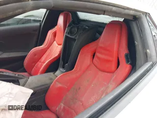 2023 Chevrolet Corvette 1LT z VIN 1G1YA3D48P5111528, wystawiony jako IAAI lot #41932326 z przebiegiem Nie podano mil oraz . Historia ofert i sprzedaży dostępna na DreamBid. Obrazek 16.