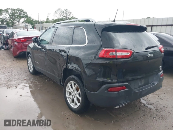 2016 Jeep Cherokee Latitude with VIN 1C4PJLCS4GW347185, listed as a IAAI auction lot 41909802 with 155,026 mi miles. Bid and sale history available at carsss.com. Image 3.