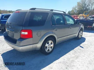 2005 Ford Freestyle SEL with VIN 1FMDK02105GA36055, listed as a IAAI auction lot 41857527 with 112,164 mi miles. Bid and sale history available at carsss.com. Image 4.