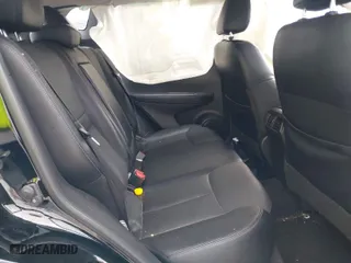 2019 Nissan Rogue Sport SV with VIN JN1BJ1CP0KW211786, listed as a IAAI auction lot 41433582 with 80489 miles. Bid and sale history available at carsss.com. Image 8.