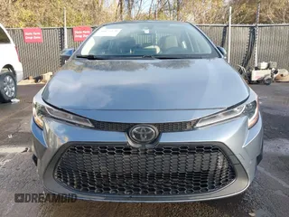 2021 Toyota Corolla LE with VIN JTDEPMAE8MJ173753, listed as a IAAI auction lot 40675579 with 107,086 mi miles. Bid and sale history available at carsss.com. Image 12.