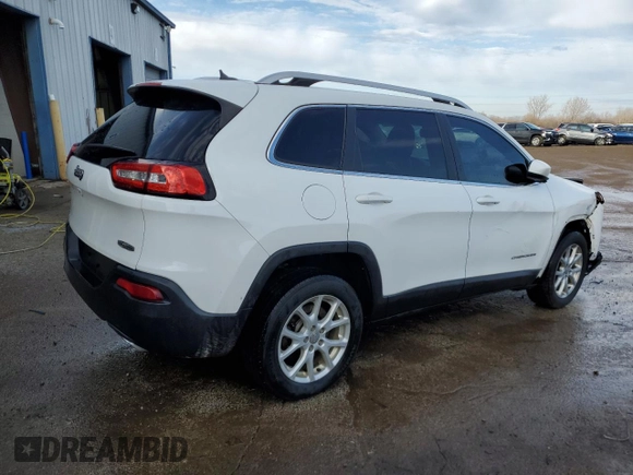 2017 Jeep Cherokee Latitude with VIN 1C4PJLCS8HW578740, listed as a Copart auction lot 43763215 with 200,488 mi miles and Salvage Title. Bid and sale history available at carsss.com. Image 3.