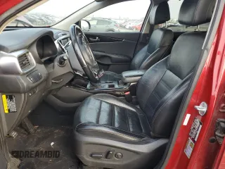 2017 Kia Sorento EX with VIN 5XYPHDA13HG253504, listed as a Copart auction lot 82929634 with 146,051 mi miles and Salvage Title. Bid and sale history available at carsss.com. Image 7.