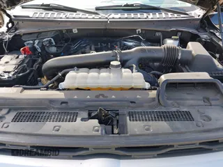 2024 Ford Expedition Max XLT z VIN 1FMJK1J88REA19268, wystawiony jako IAAI lot #42531915 z przebiegiem 34 917 mil mil oraz . Historia ofert i sprzedaży dostępna na DreamBid. Obrazek 10.