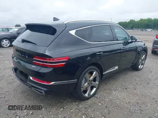 2023 Genesis GV80 z VIN KMUHBDSB1PU112034, wystawiony jako IAAI lot #42358481 z przebiegiem 49 171 mil mil oraz . Historia ofert i sprzedaży dostępna na DreamBid. Obrazek 4.