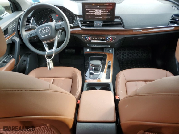 2024 Audi Q5 Premium with VIN WA1ABAFY0R2104484, listed as a Copart auction lot 78314924 with 3,146 mi miles and Non Repairable. Bid and sale history available at carsss.com. Image 8.