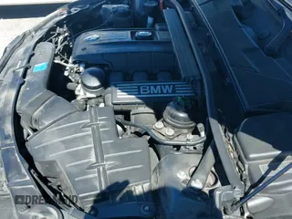 2008 BMW 3 Series 328i с VIN WBAVA37548ND56004, выставлен на аукционе IAAI как лот 42963751 с пробегом 180 979 миль миль и . История ставок и продаж доступна на DreamBid. Изображение 13.