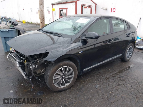 2020 Hyundai Ioniq SE with VIN KMHC75LJ3LU071938, listed as a IAAI auction lot 41785298 with 47,165 mi miles and . Bid and sale history available at DreamBid. Image 22.